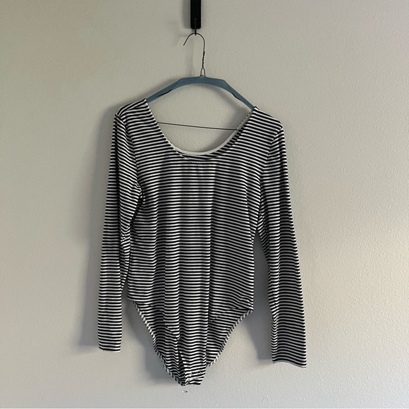 GAP Tops - GAP • Black & White Striped Bodysuit